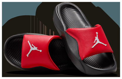 Made from robust yet flexible foam, these slides support your every step. Jordan Franchise Mens Slides (HF3263-600, Varsity Red/White-Black)