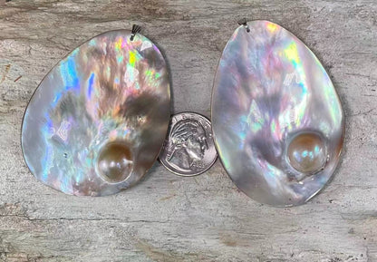Mabe Pearl / Blister Pearl, Freeform Shape Pendant